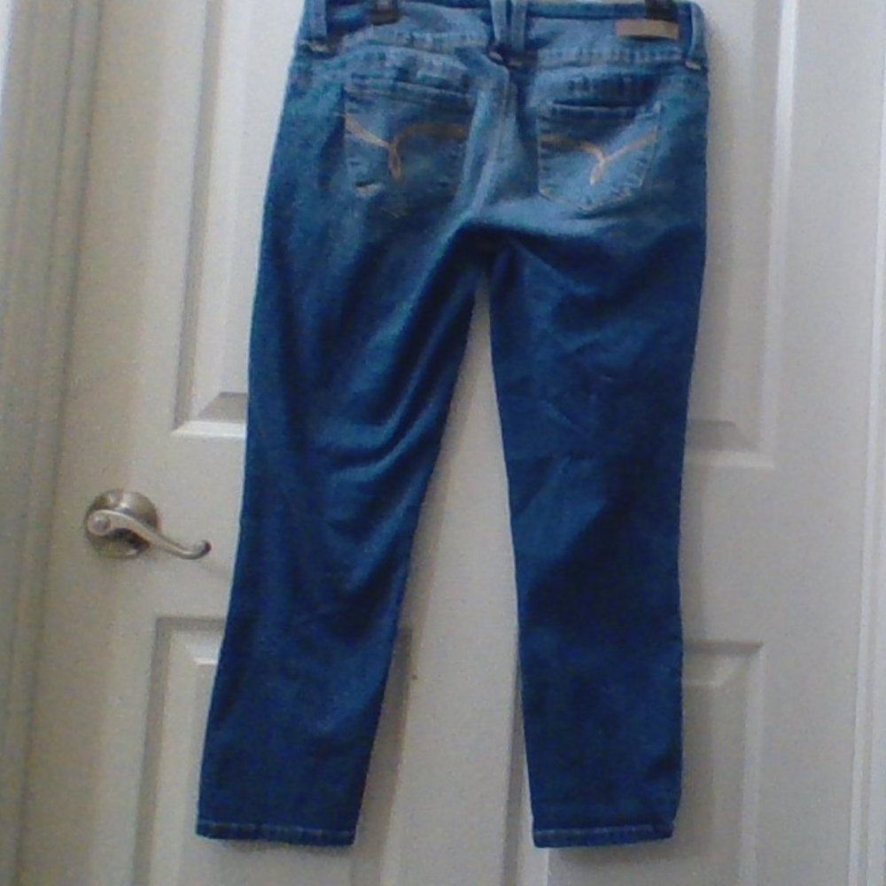 Jean capris - Picture 2 of 2